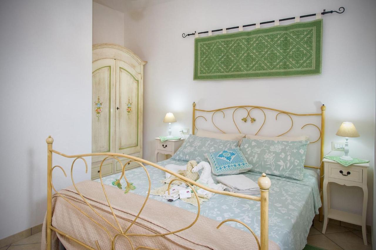 Holiday Room Sa Tebia Ористано Екстериор снимка