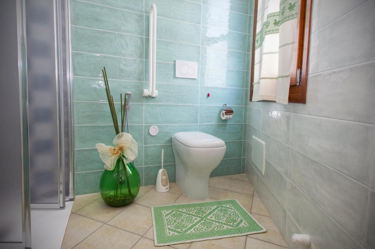 Holiday Room Sa Tebia Ористано Екстериор снимка