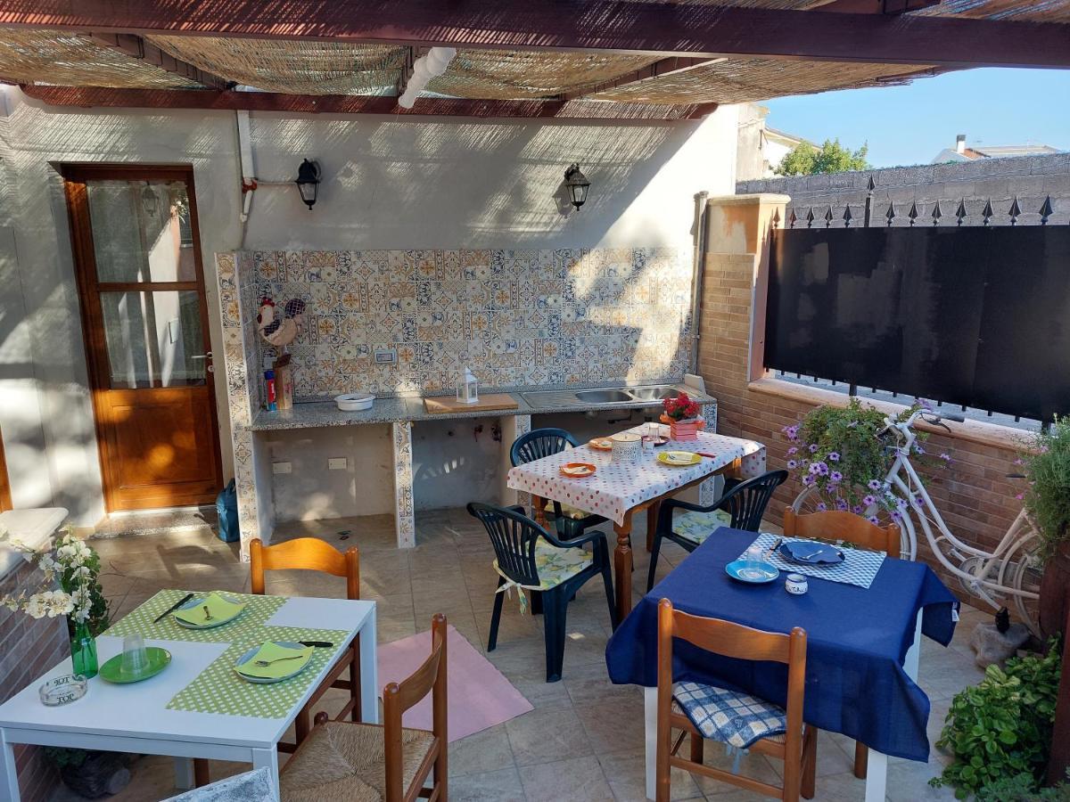 Holiday Room Sa Tebia Ористано Екстериор снимка